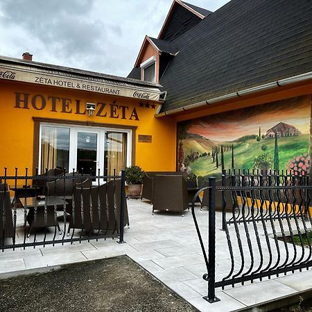Hotel Zeta Lenti Bagian luar foto