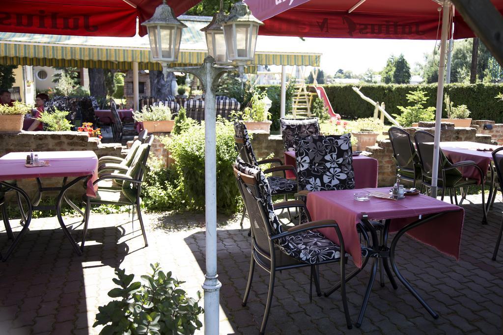 Hotel Zeta Lenti Bagian luar foto